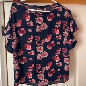 Women’s top, blue with roses, banana republic, small